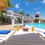 Lilas (adults Only) بويرتو ذيل كارمين